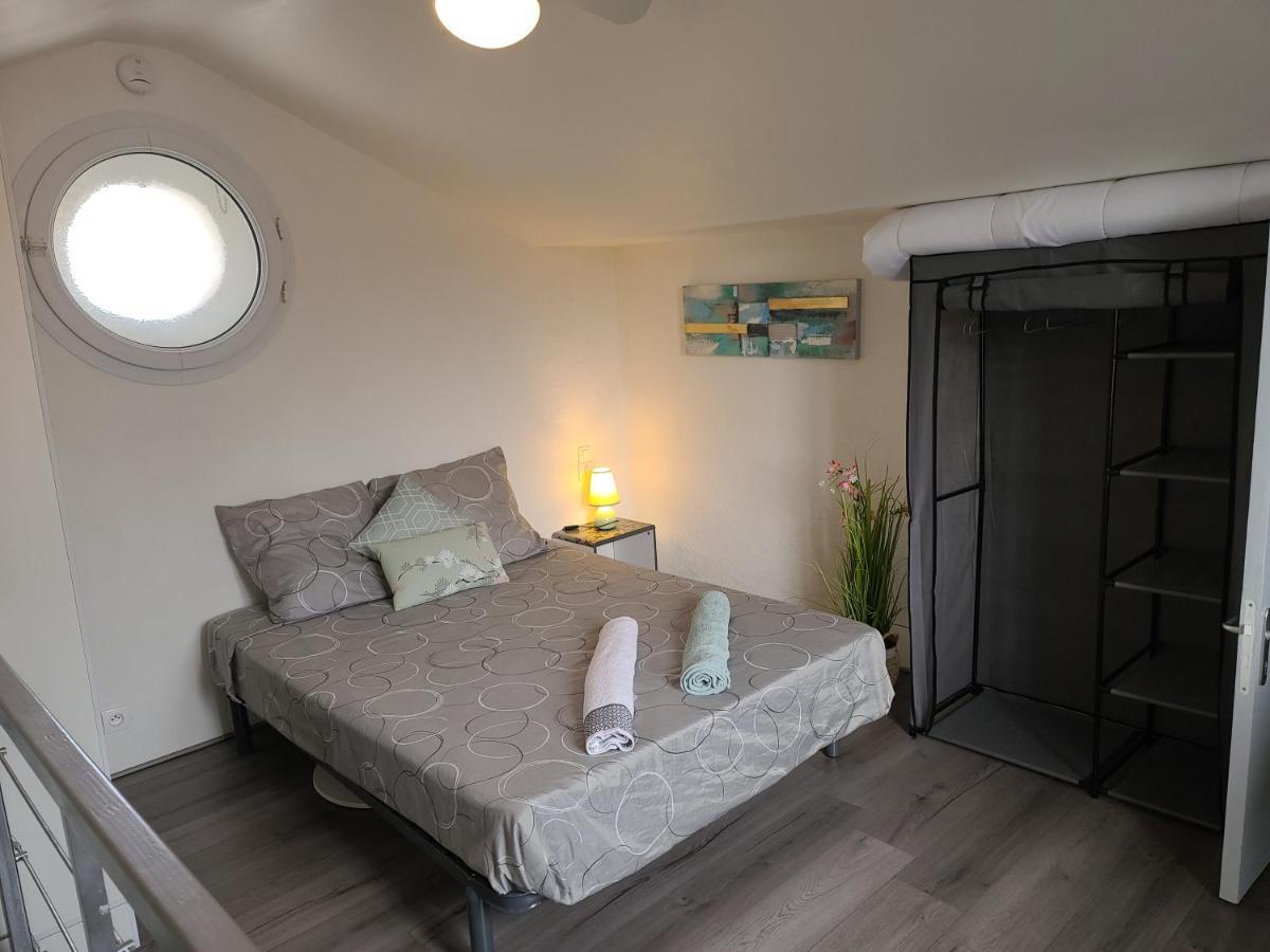Appartement Duplexe De 1 A 4 Chambres Privees Dans Maison Le Teil Exterior foto